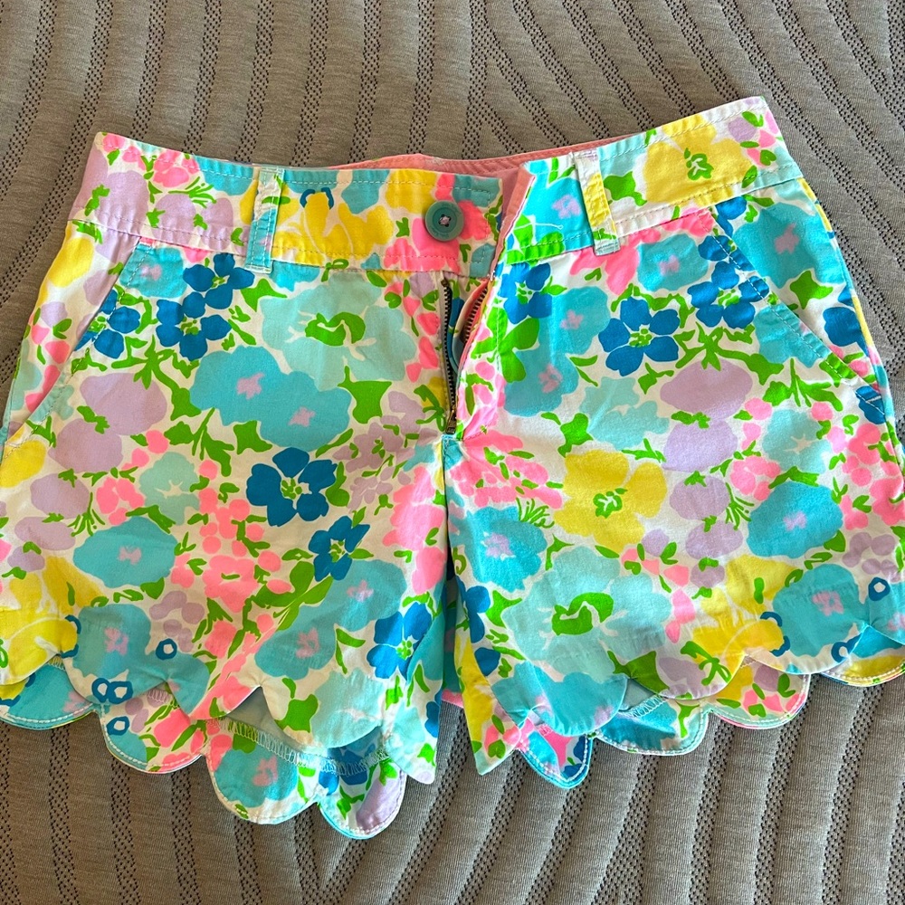 Lilly Pulitzer buttercup scalloped shorts.
